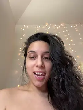 Snapshot of Natur4lBeautyb33 chatting on 10, 1, 2025 Natur4lBeautyb33 online show from 10, 1, 2025