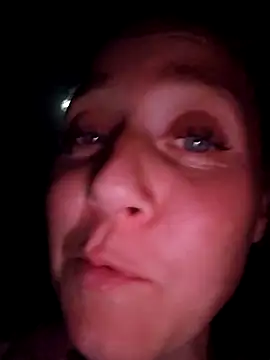 Snapshot of SkyelarSommer chatting on 2, 4, 2026 SkyelarSommer online show from 2, 4, 2026