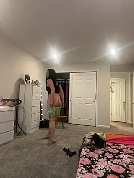 DominiqueX0 online show from 13, 2, 2025