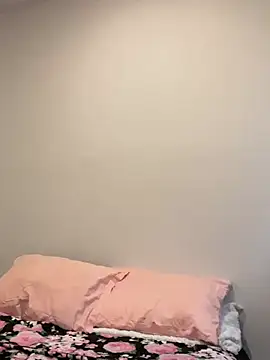 DominiqueX0 online show from 27, 2, 2025