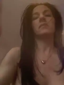 DominiqueX0 online show from 5, 3, 2025