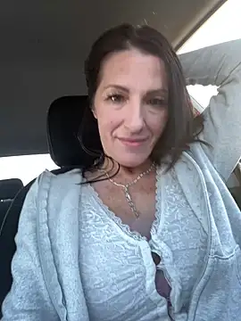 Snapshot of DominiqueX0 chatting on 4, 2, 2026 DominiqueX0 online show from 4, 2, 2026