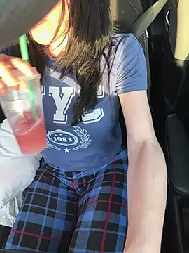 Snapshot of DominiqueX0 chatting on 4, 3, 2026 DominiqueX0 online show from 4, 3, 2026