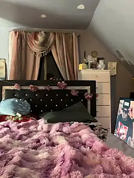 Snapshot of DominiqueX0 chatting on 10, 4, 2026 DominiqueX0 online show from 10, 4, 2026