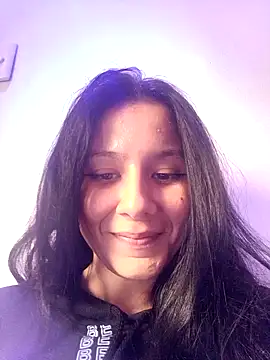 LissaThompsom online show from 23, 12, 2024