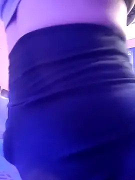 LissaThompsom online show from 11, 2, 2025