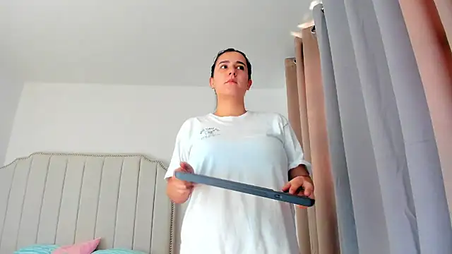 Snapshot of Hanna86 chatting on 15, 3, 2026 Hanna86 online show from 15, 3, 2026