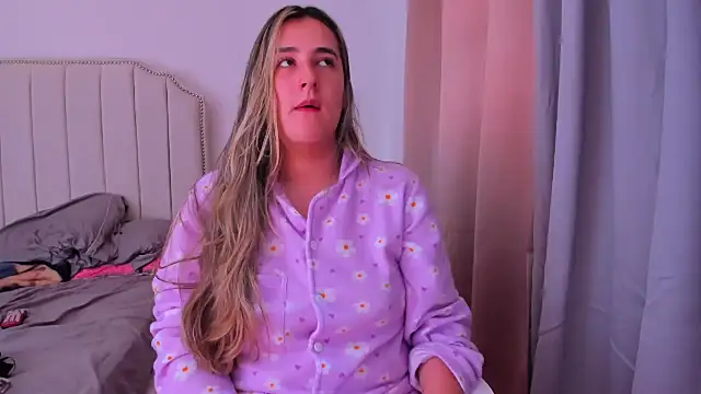 Snapshot of Hanna86 chatting on 19, 4, 2026 Hanna86 online show from 19, 4, 2026