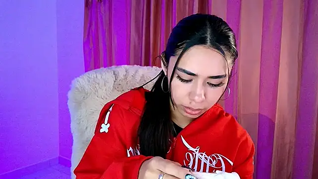 AmyOlimpo online show from 23, 10, 2025