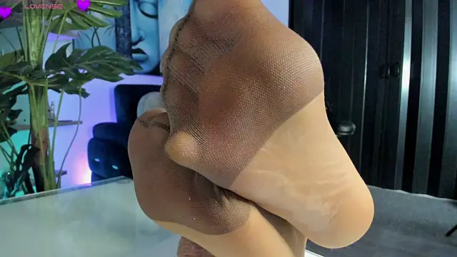 NebetColin online show from 31, 1, 2025