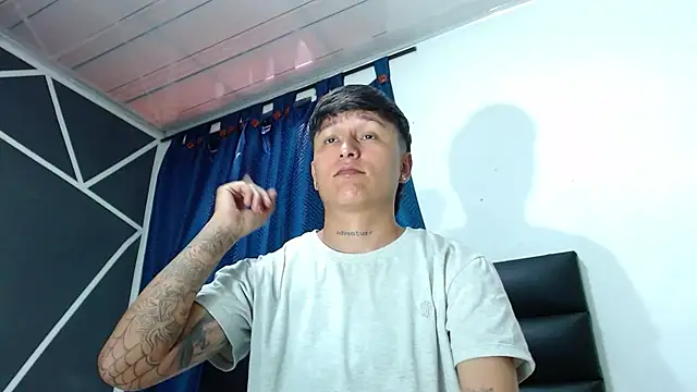 Tamarahryan online show from 8, 10, 2025