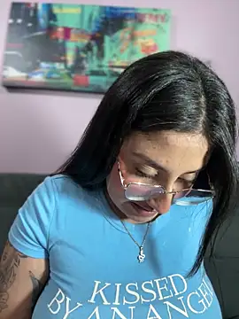 Snapshot of croftsmila chatting on 7, 12, 2024 croftsmila online show from 7, 12, 2024