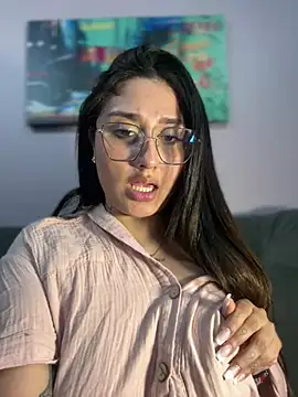 Snapshot of croftsmila chatting on 29, 12, 2024 croftsmila online show from 29, 12, 2024