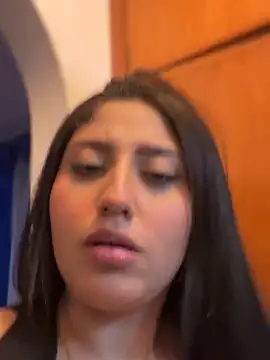 Snapshot of croftsmila chatting on 25, 1, 2025 croftsmila online show from 25, 1, 2025