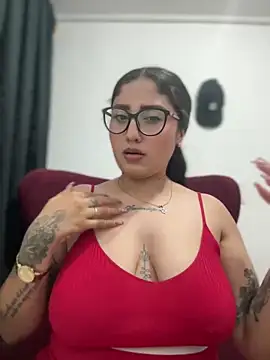 Snapshot of croftsmila chatting on 9, 3, 2025 croftsmila online show from 9, 3, 2025