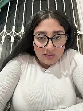 Snapshot of croftsmila chatting on 15, 9, 2025 croftsmila online show from 15, 9, 2025