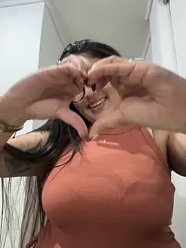 Snapshot of croftsmila chatting on 4, 10, 2025 croftsmila online show from 4, 10, 2025