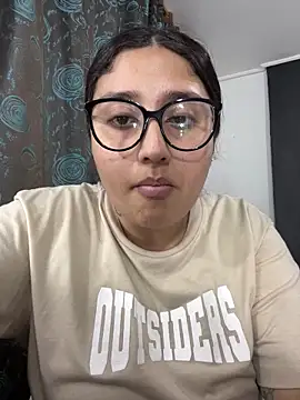 croftsmila online show from 28, 2, 2026