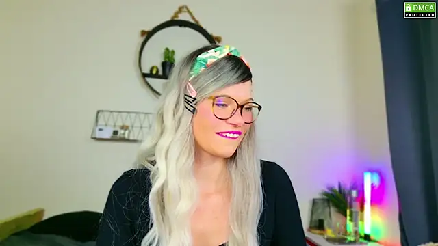 Snapshot of Kittychatte chatting on 3, 12, 2024 Kittychatte online show from 3, 12, 2024