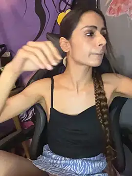 LaPetitechienne1 online show from 29, 12, 2024