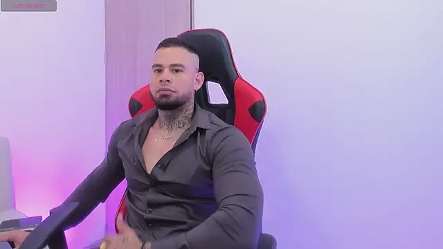 Snapshot of jeanpi01 chatting on 4, 4, 2026 jeanpi01 online show from 4, 4, 2026