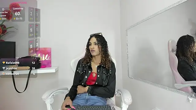 StefanyMiler online show from 2, 3, 2025