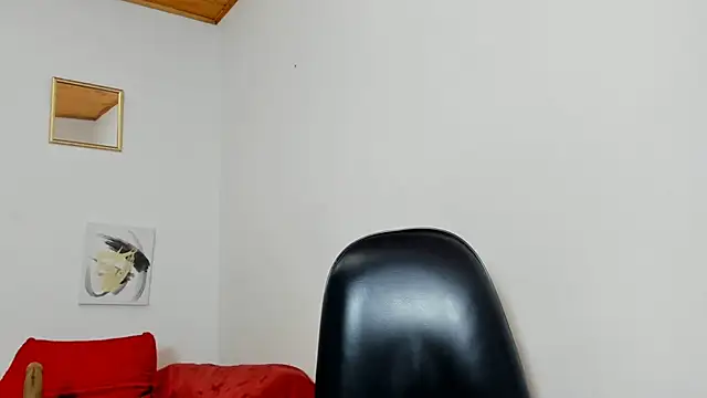 yasmin goldenst online show from 5, 12, 2025