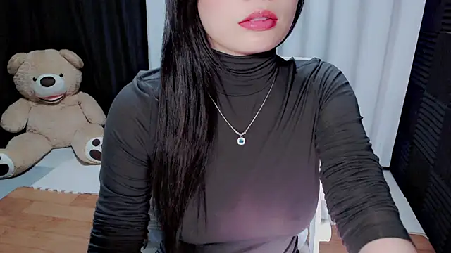 Snapshot of Su_rosie chatting on 15, 11, 2025 Su rosie online show from 15, 11, 2025