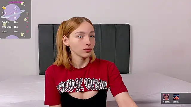 Snapshot of WhiteSun_01 chatting on 14, 12, 2025 WhiteSun 01 online show from 14, 12, 2025