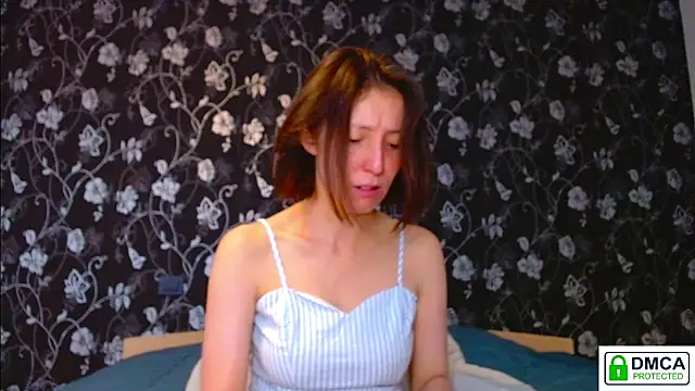 Snapshot of Sophi_Cute chatting on 17, 5, 2026 Sophi Cute online show from 17, 5, 2026