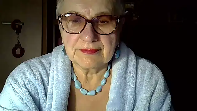 SweetCherry27 online show from 29, 9, 2025