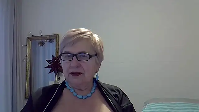 SweetCherry27 online show from 2, 2, 2026