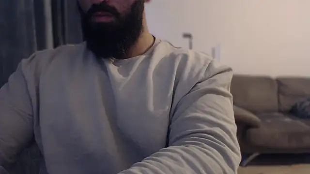 hugemachohandsome online show from 26, 10, 2025