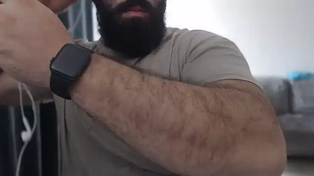 hugemachohandsome online show from 9, 11, 2025