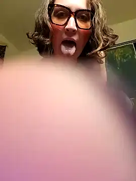 Darling Sunstorm online show from 28, 1, 2025