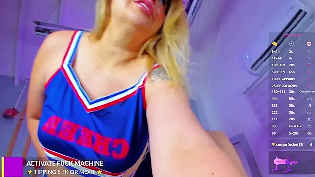 Snapshot of Miss_Pawi chatting on 14, 3, 2025 Miss Pawi online show from 14, 3, 2025