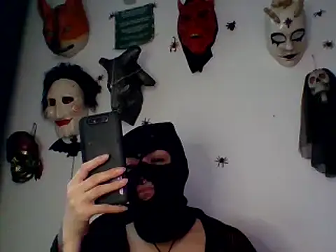 Snapshot of FeticheMacabre chatting on 13, 12, 2024 FeticheMacabre online show from 13, 12, 2024