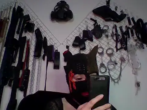 Snapshot of FeticheMacabre chatting on 12, 1, 2025 FeticheMacabre online show from 12, 1, 2025