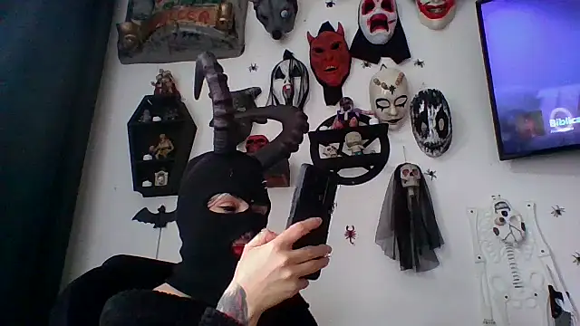 Snapshot of FeticheMacabre chatting on 28, 9, 2025 FeticheMacabre online show from 28, 9, 2025