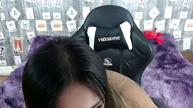 SaraCrow online show from 10, 2, 2025