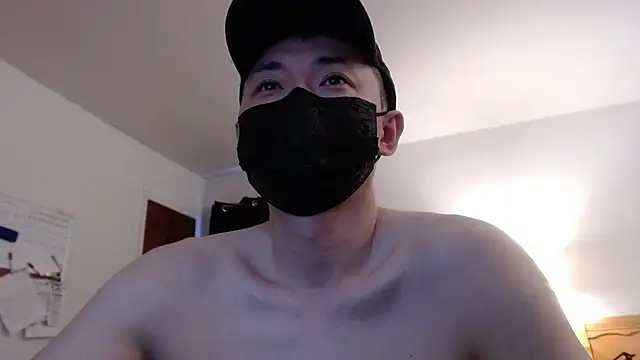 Snapshot of twbobo00715 chatting on 10, 4, 2026 twbobo00715 online show from 10, 4, 2026