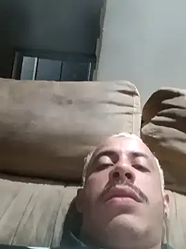 Snapshot of MachoScorpionCaralho chatting on 9, 1, 2025 MachoScorpionCaralho online show from 9, 1, 2025