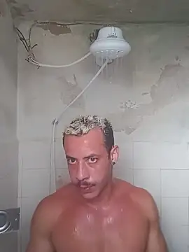 Snapshot of MachoScorpionCaralho chatting on 4, 2, 2025 MachoScorpionCaralho online show from 4, 2, 2025