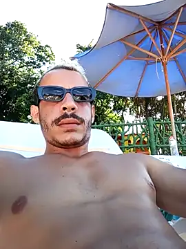 Snapshot of MachoScorpionCaralho chatting on 15, 2, 2025 MachoScorpionCaralho online show from 15, 2, 2025