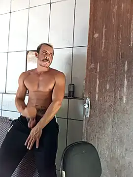 Snapshot of MachoScorpionCaralho chatting on 17, 2, 2025 MachoScorpionCaralho online show from 17, 2, 2025