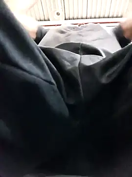 Snapshot of MachoScorpionCaralho chatting on 21, 3, 2025 MachoScorpionCaralho online show from 21, 3, 2025