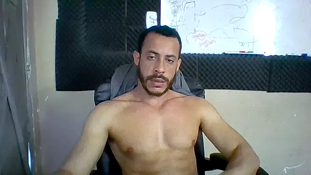 Snapshot of MachoScorpionCaralho chatting on 10, 9, 2025 MachoScorpionCaralho online show from 10, 9, 2025