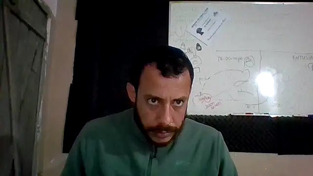 Snapshot of MachoScorpionCaralho chatting on 15, 9, 2025 MachoScorpionCaralho online show from 15, 9, 2025