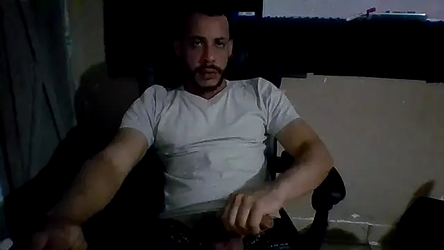 Snapshot of MachoScorpionCaralho chatting on 22, 9, 2025 MachoScorpionCaralho online show from 22, 9, 2025