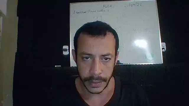Snapshot of MachoScorpionCaralho chatting on 27, 7, 2026 MachoScorpionCaralho online show from 27, 7, 2026